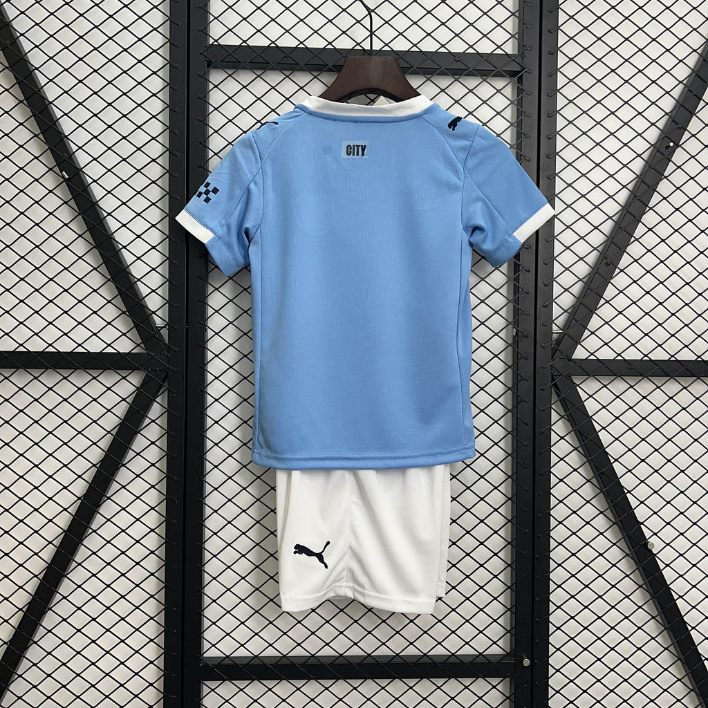 Conjunto Infantil Manchester City local 2025/26 azul