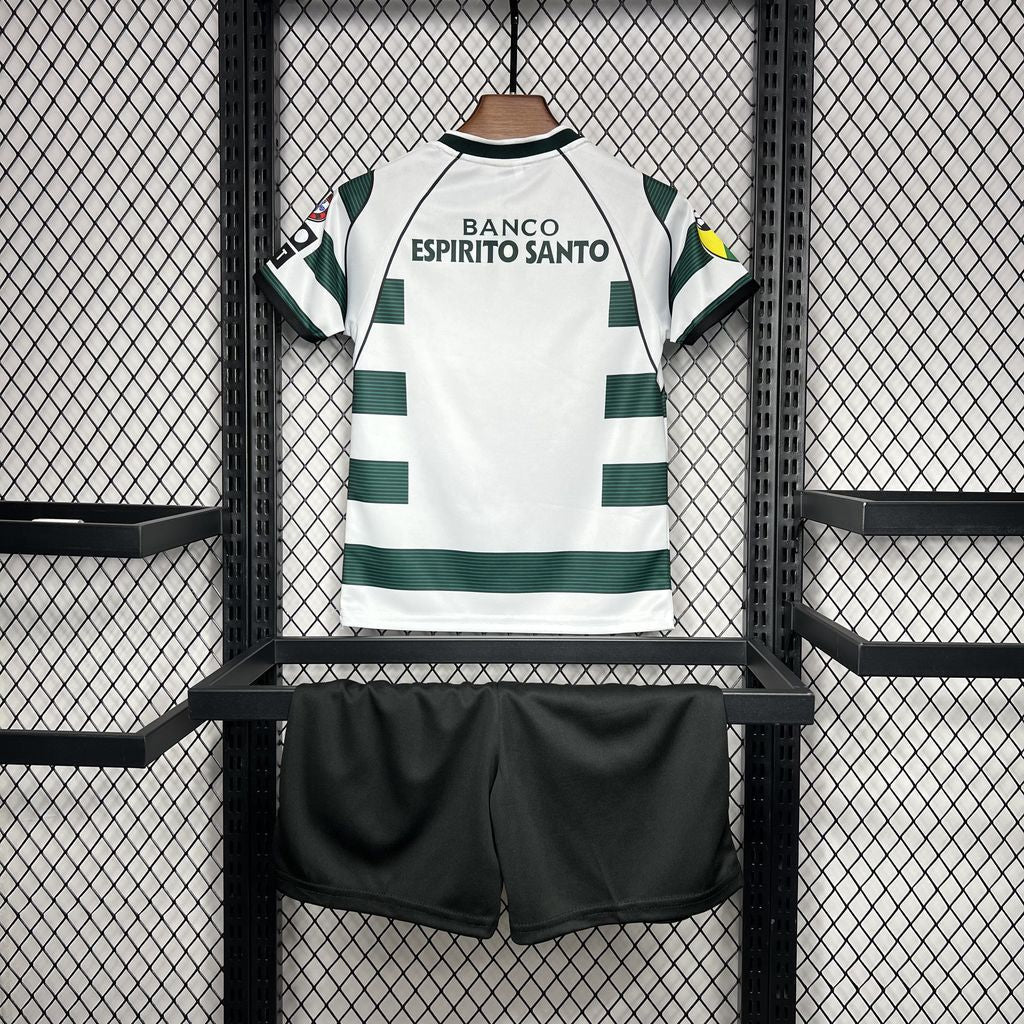 Conjunto infantil retro 2001/03