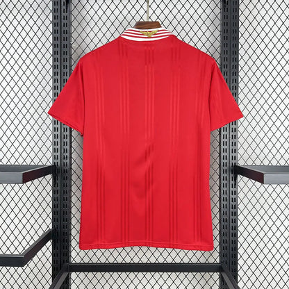 Camiseta retro roja principal 1997/98