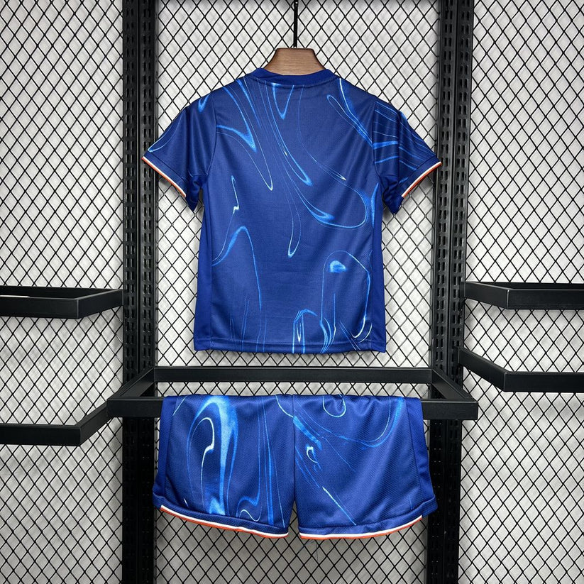 Conjunto infantil Chelsea local azul 2024/25