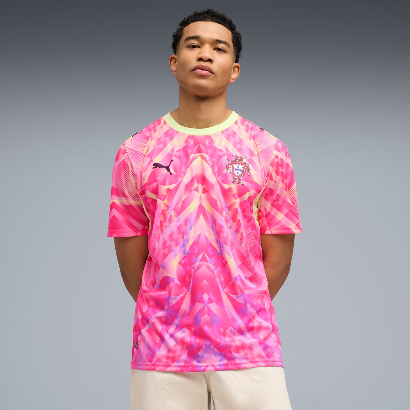 Camiseta Selección de Portugal Portero Pixel rosa - COPA DEL MUNDO 2026