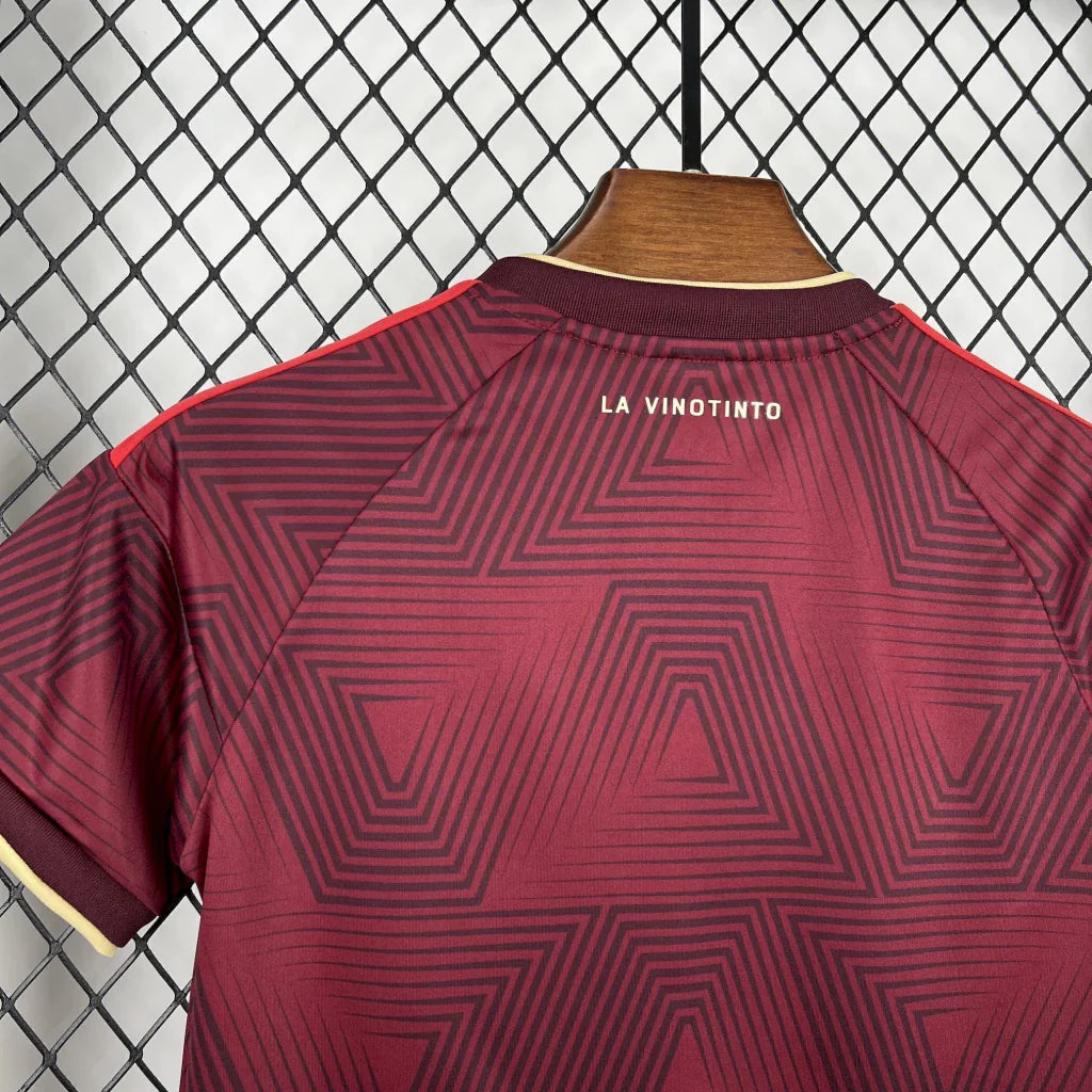 Conjunto infantil Selección Venezuela principal vinho COPA DEL MUNDO 2026