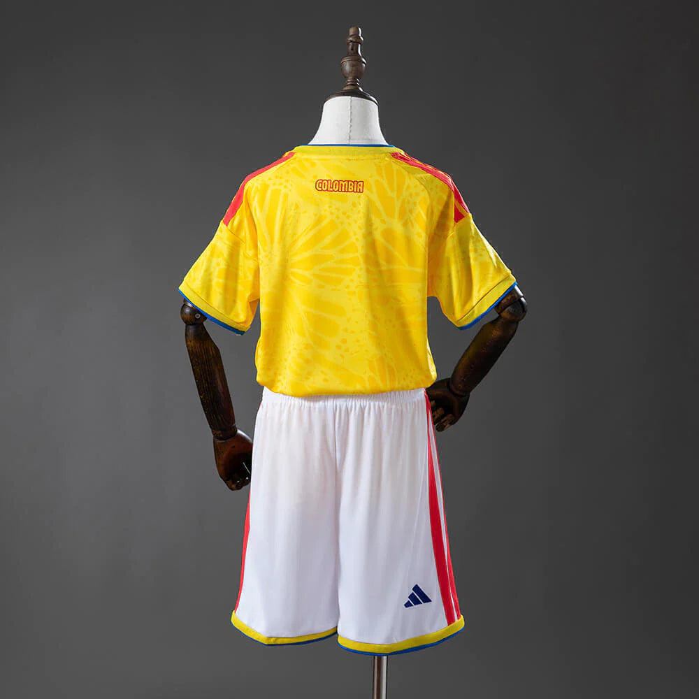 Conjunto infantil Selección Colombia principal amarilla COPA DEL MUNDO 2026