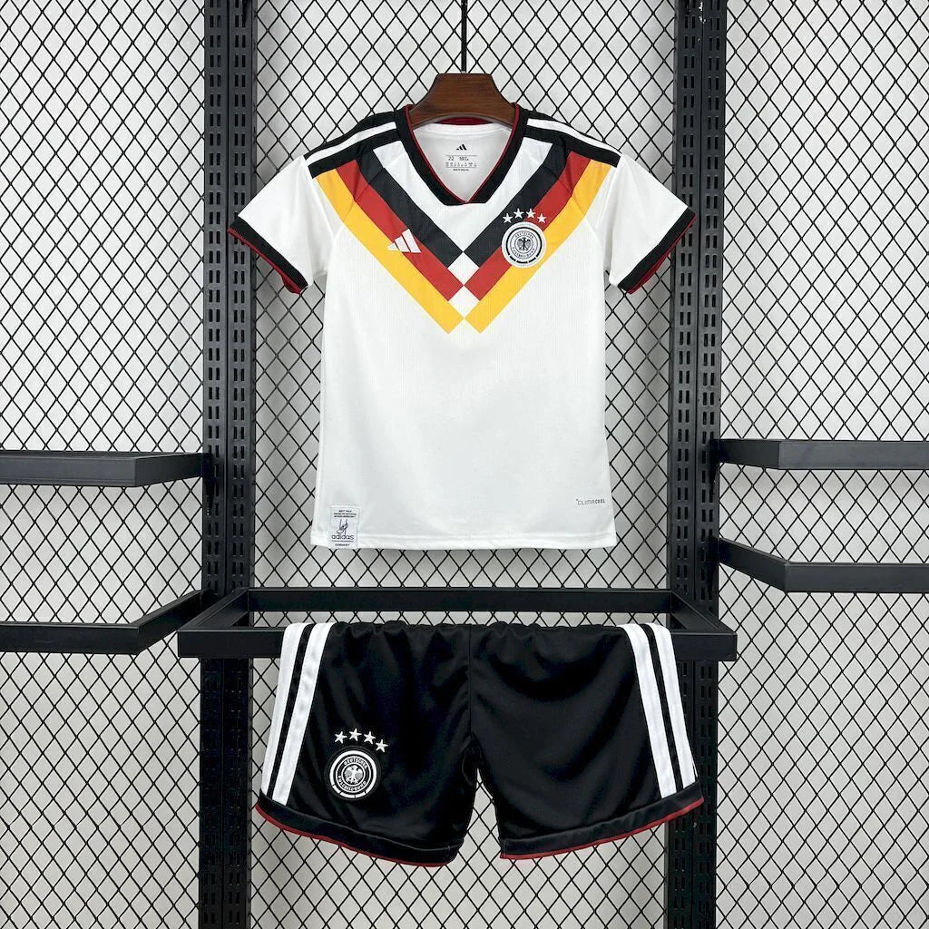 Conjunto infantil Selección Alemania principal blanca COPA DEL MUNDO 2026