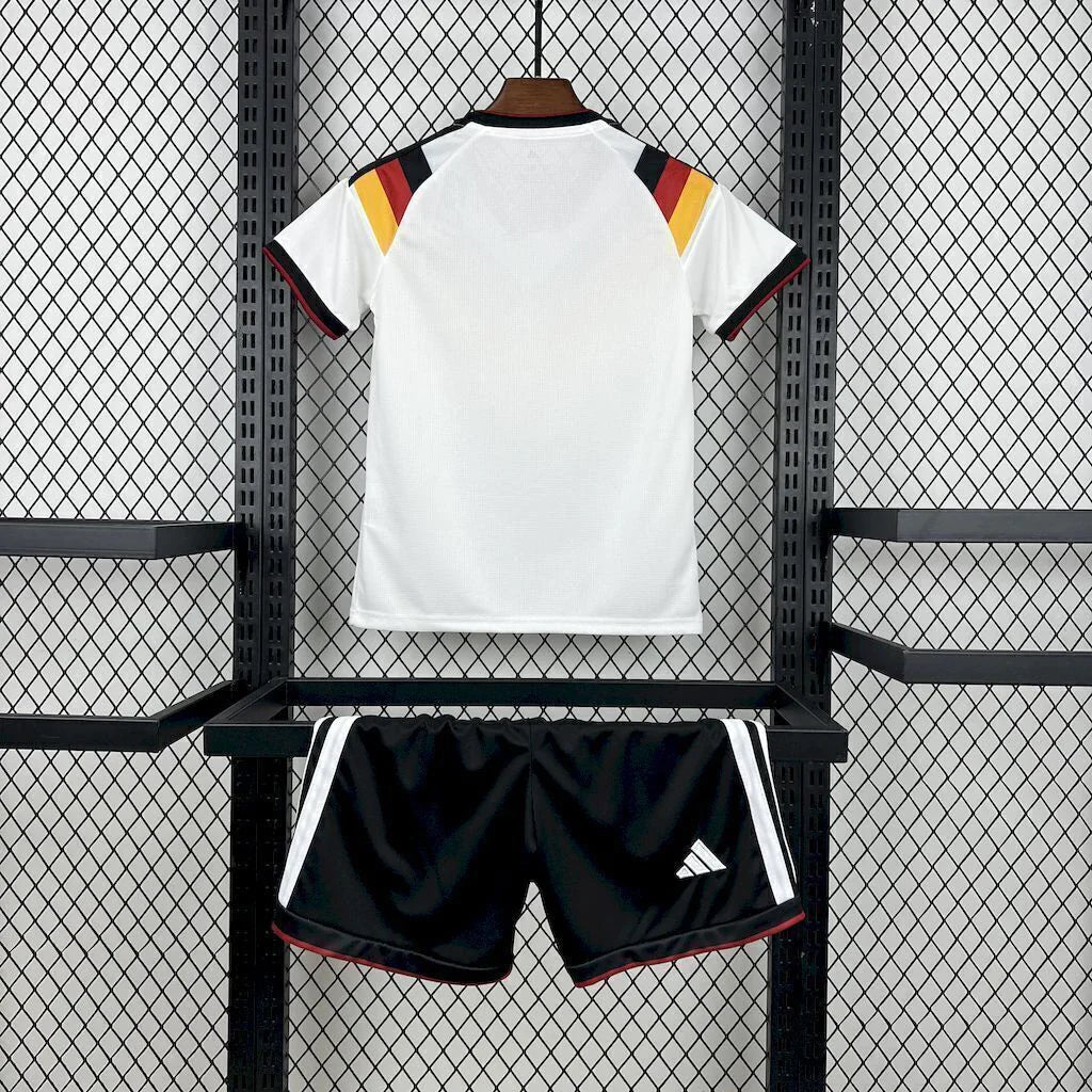 Conjunto infantil Selección Alemania principal blanca COPA DEL MUNDO 2026
