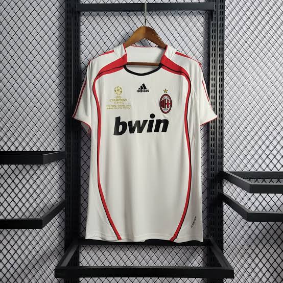 MILAN II 06/07 HOMBRE (RETRO)
