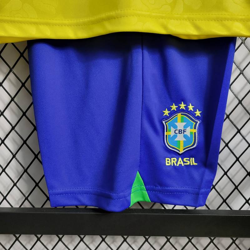 Conjunto infantil Selección Brasileira 2023/24 Local
