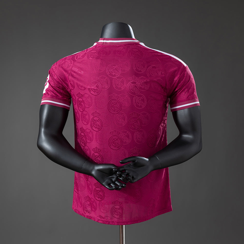Camiseta Real Madrid 26/27 Edición Especial Versión Jugador Rojo Rosa