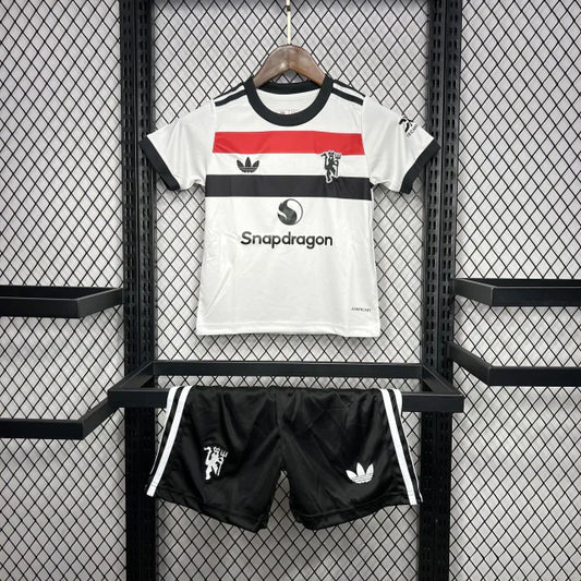 Conjunto Infantil Manchester United Tercera 2024/25