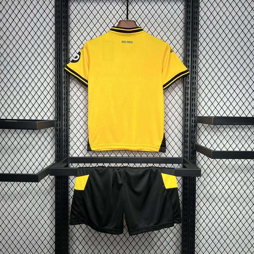 Conjunto Infantil Wolverhampton Local 2024/25