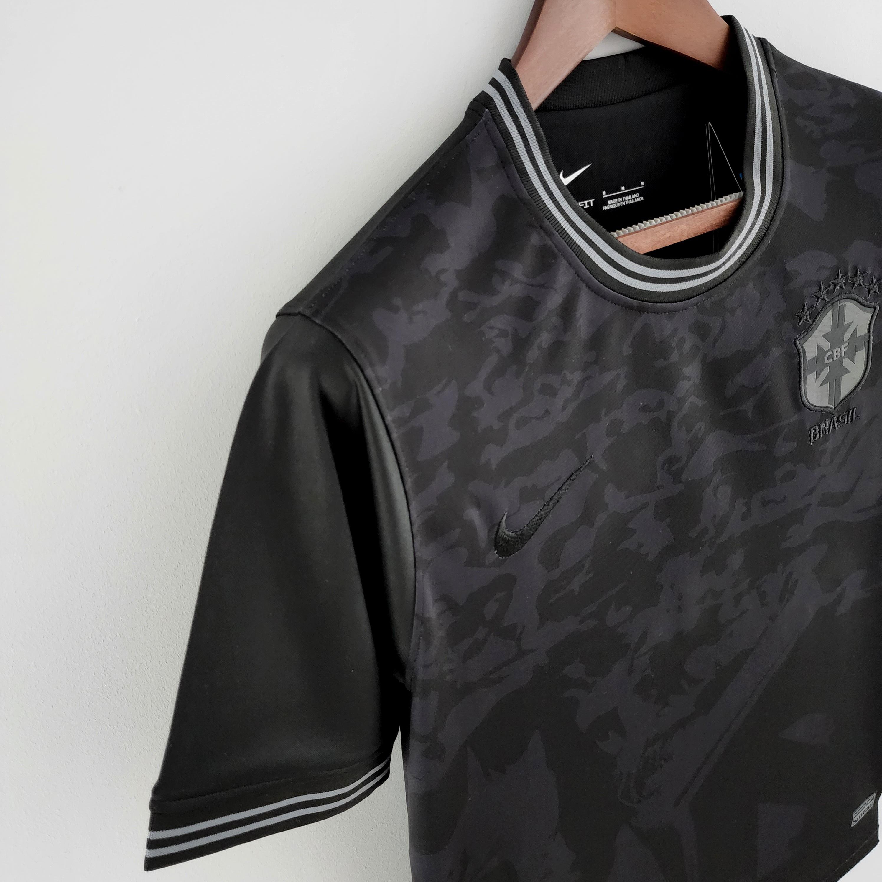 Camiseta Selección Brasil 2022/22 Edición Limitada All Black