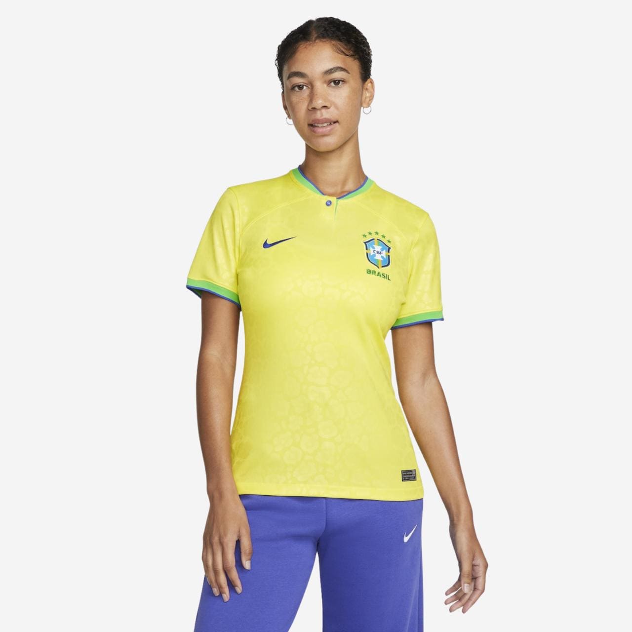 Camiseta Femenina Selección Brasil 2022/23 Home Torcedor PRO