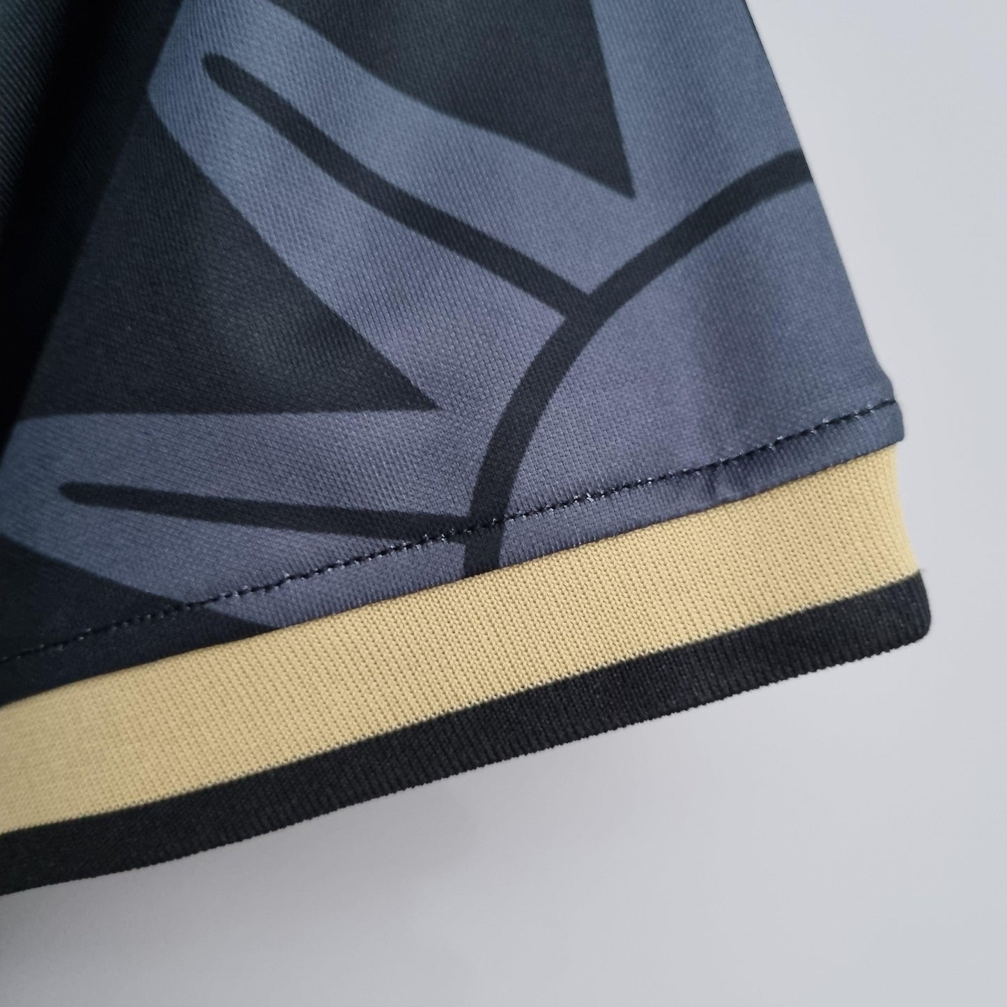 Camiseta Femenina Selección Brasil 2022/22 Edición Limitada Negra
