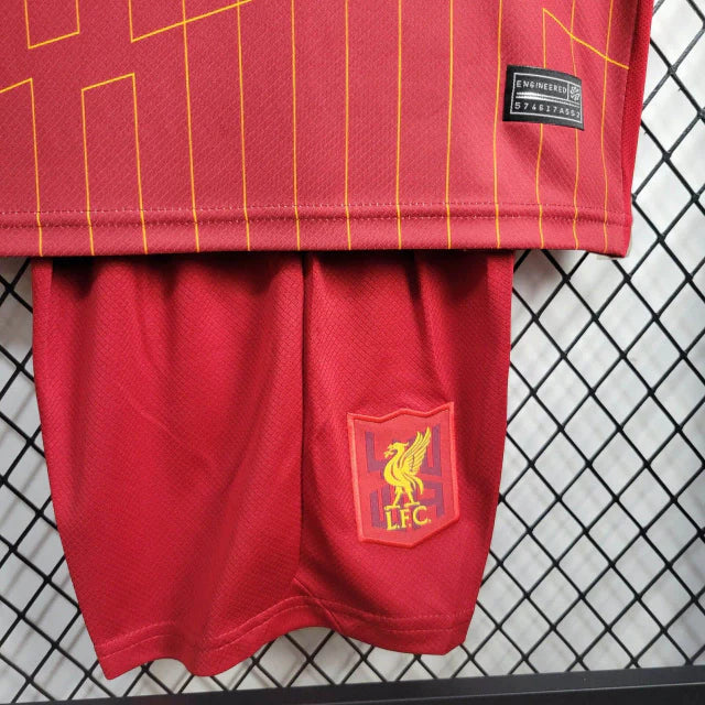 Conjunto Infantil Liverpool Local 2024/25
