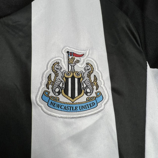 Conjunto Infantil Newcastle United Local 2024/25