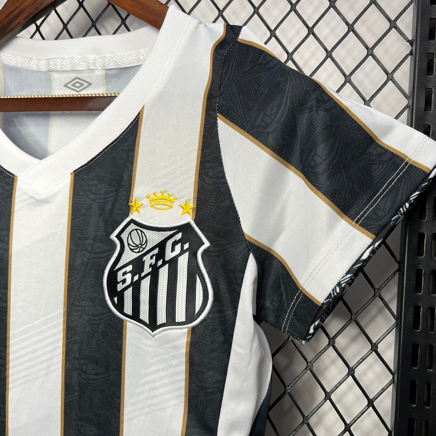 Camiseta Femenina Santos Away 2024/25