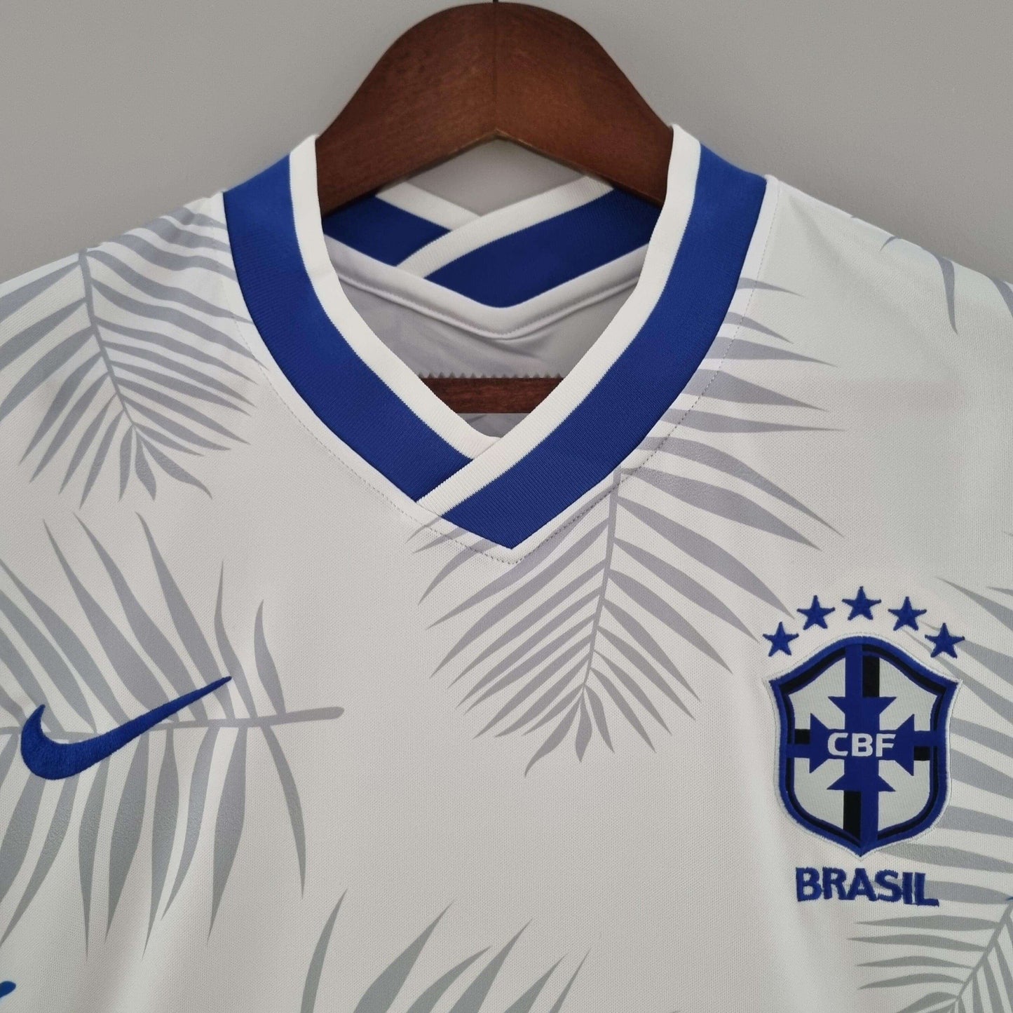 Camiseta Selección Brasil 2022/22 Edición Limitada Blanca