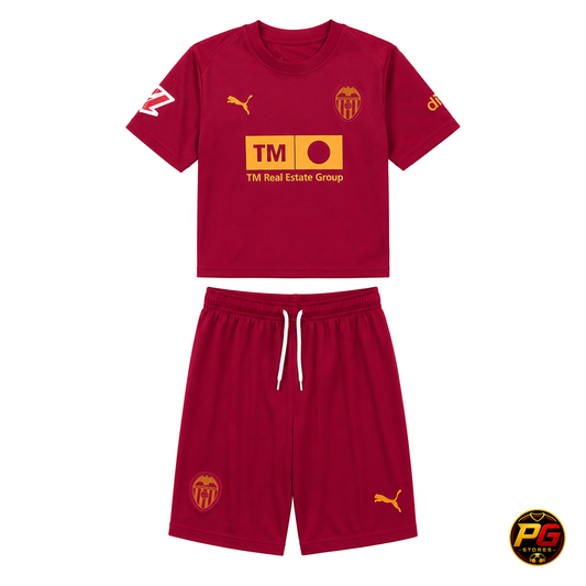 Kit Infantil Valencia 25/26 magenta sobre fondo blanco