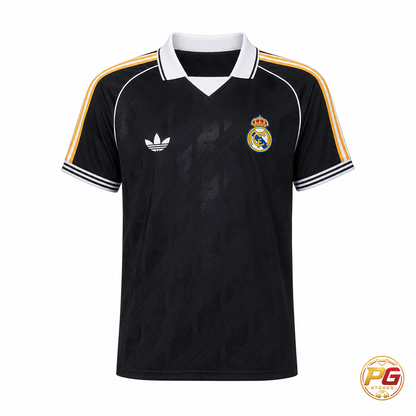 Camiseta Merengues 26/27 Negra sobre fondo blanco