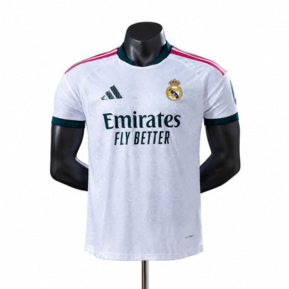 Camiseta Merengues 26/27 Player Blanca sobre fondo blanco